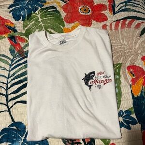 Men’s white Izod saltwater fishing shirt, never worn.